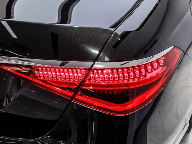 Mercedes-Benz S-Class — Фото автомобиля 26