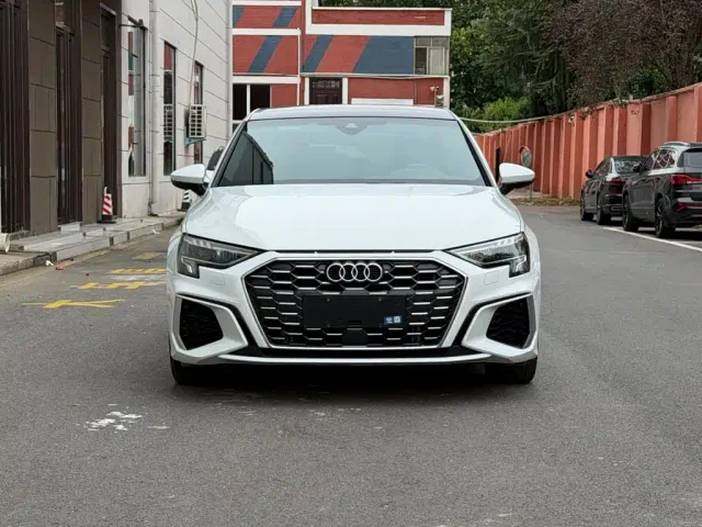 Audi A3 — Фото автомобиля 2