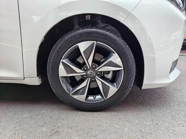 GAC Trumpchi M6 — Фото автомобиля 4