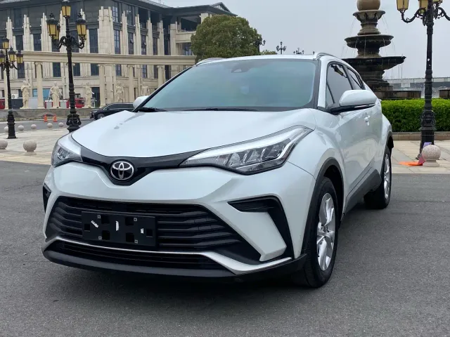 Toyota IZOA — Фото автомобиля 3