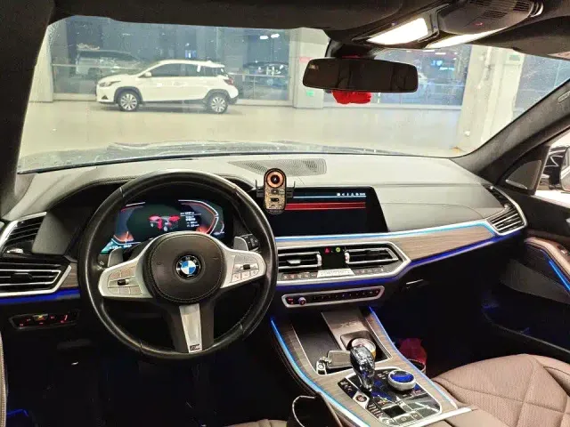 BMW X5 — Фото автомобиля 3