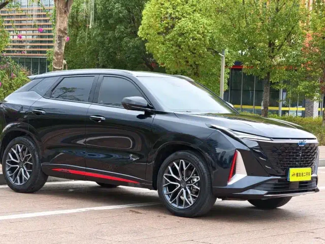 Changan Z6 — Фото автомобиля 3