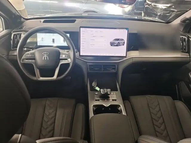 BYD Song L DM-i — Фото автомобиля 9