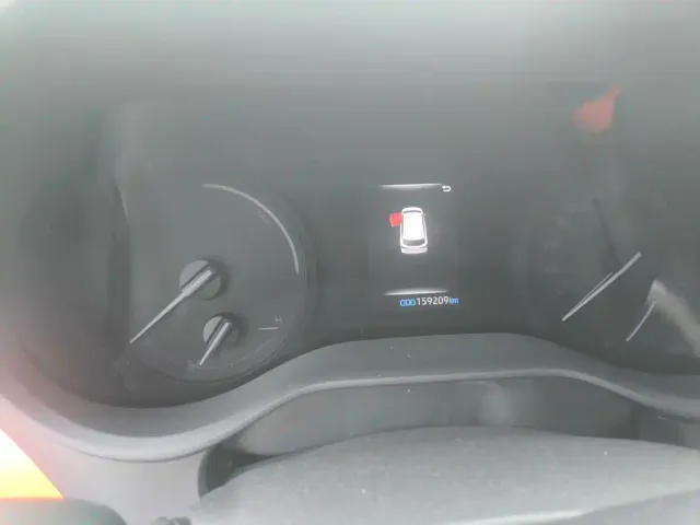 Toyota Sienna — Фото автомобиля 5