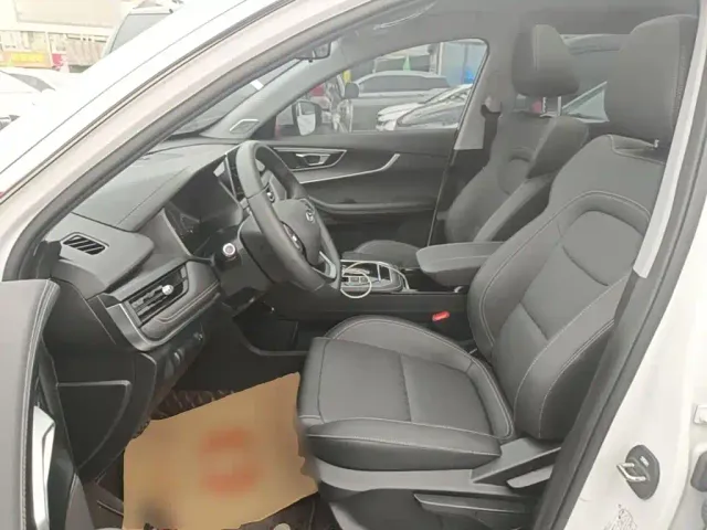 Chery Tiggo 8 — Фото автомобиля 14