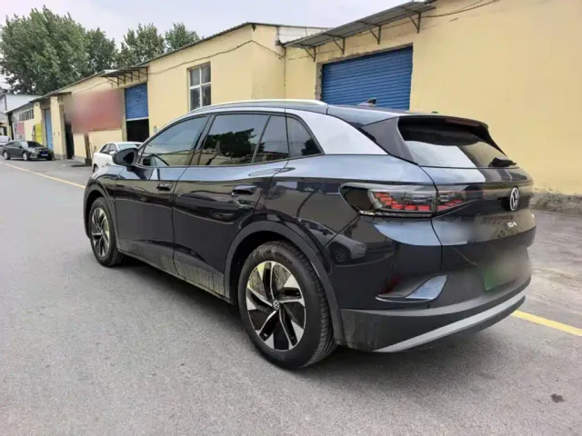 Volkswagen ID.4 Crozz — Фото автомобиля 4