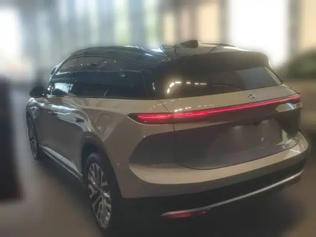 Nio ES6 — Фото автомобиля 6