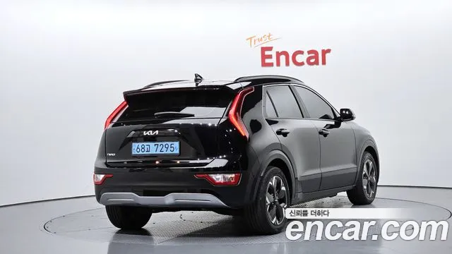 Kia Niro New — Фото автомобиля 2
