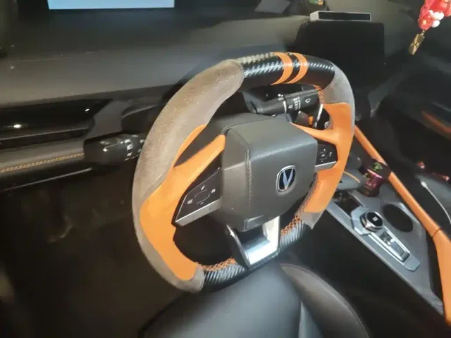 Changan UNI-V — Фото автомобиля 6