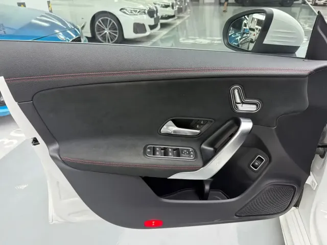 Mercedes-Benz CLA-Class — Фото автомобиля 6