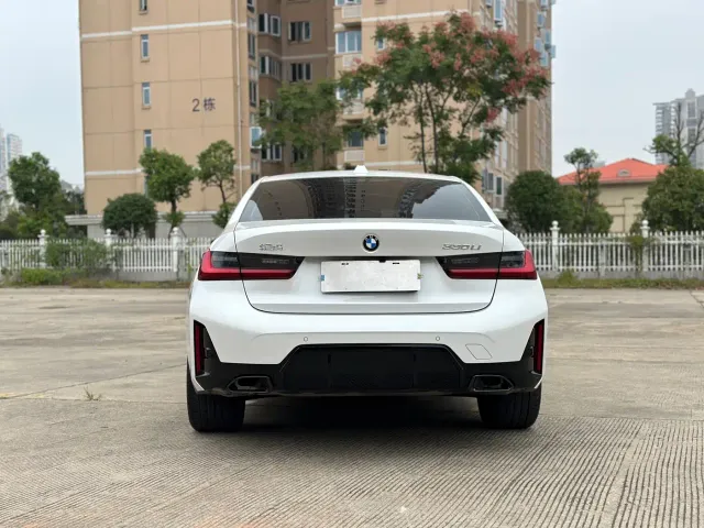 BMW 3 Series — Фото автомобиля 13