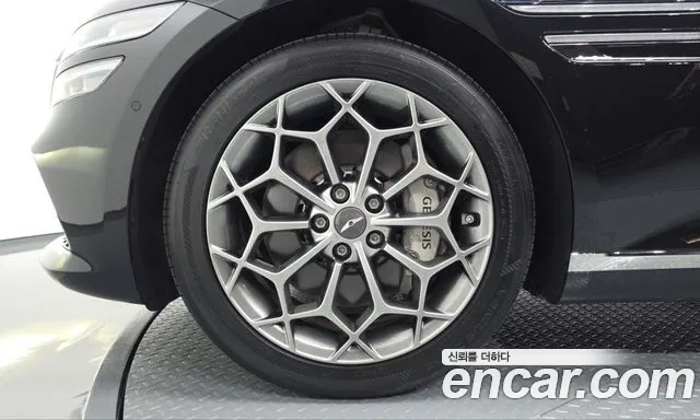 Genesis G80 RG3 — Фото автомобиля 5