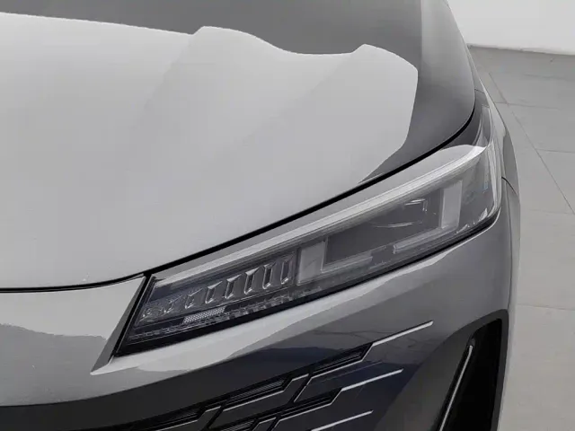 Changan Lamore — Фото автомобиля 7