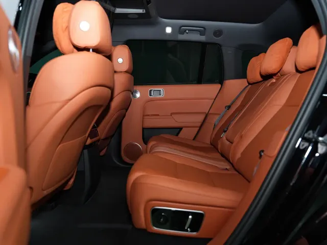 Li Auto L7 — Фото автомобиля 13