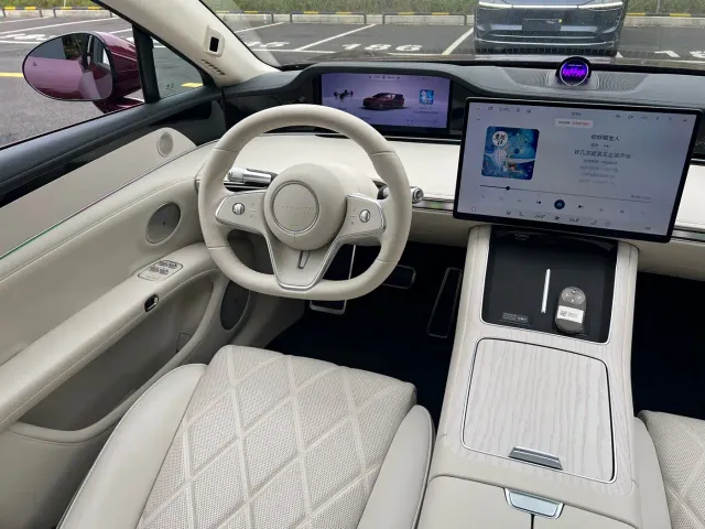 Stelato S9 — Фото автомобиля 8