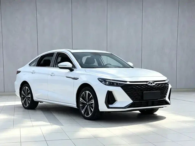 Chery Arrizo 8 — Фото автомобиля 3