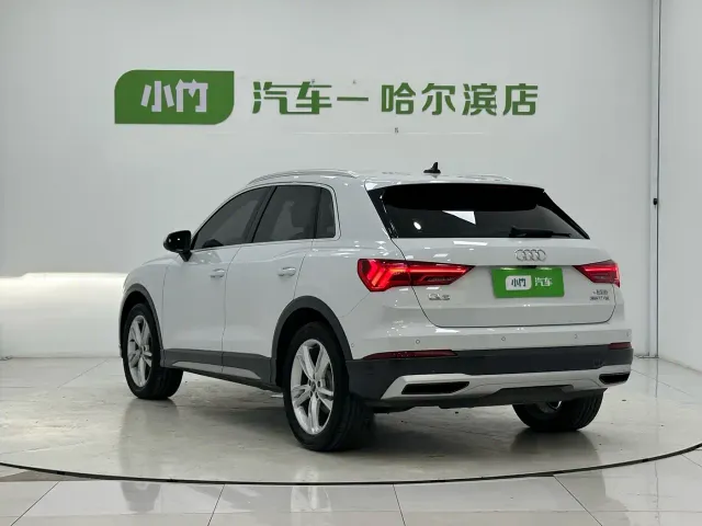 Audi Q3 — Фото автомобиля 4