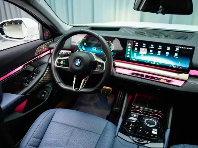 BMW 5 Series — Фото автомобиля 6