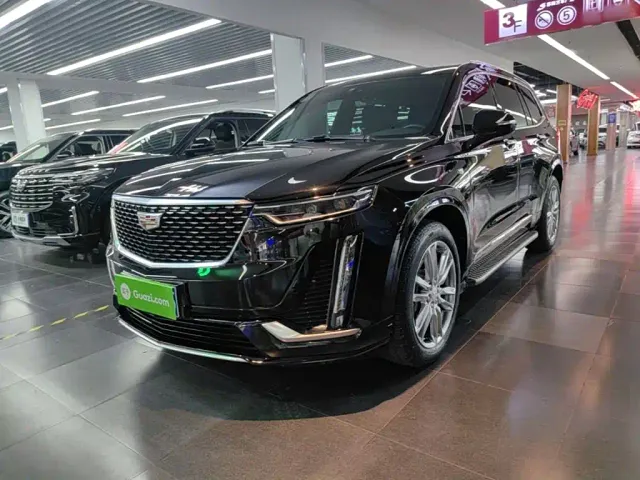 Фотография автомобиля — Cadillac XT6