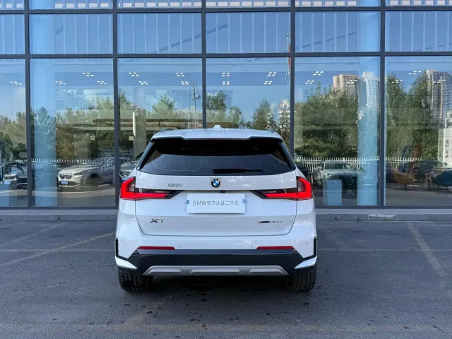 BMW X1 — Фото автомобиля 8