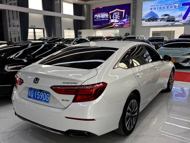 Honda Inspire — Фото автомобиля 11