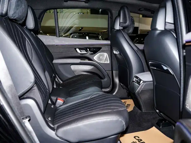 Mercedes-Benz EQS SUV — Фото автомобиля 24