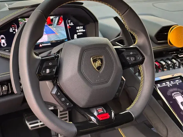 Lamborghini Huracan — Фото автомобиля 17