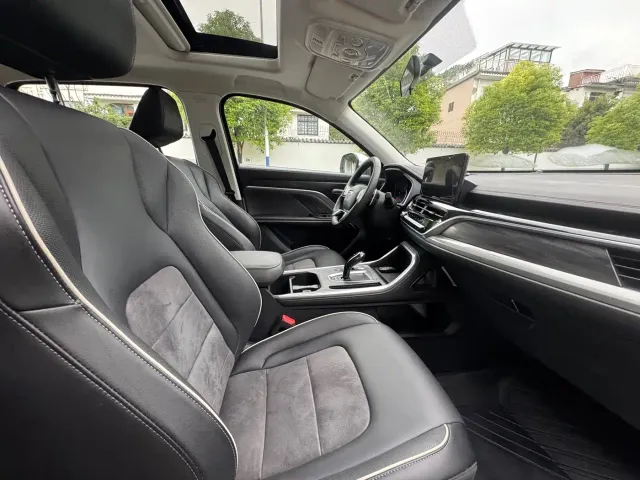 Haval H6 — Фото автомобиля 10