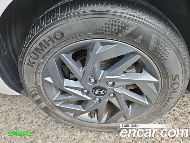 Hyundai Avante CN7 — Фото автомобиля 5