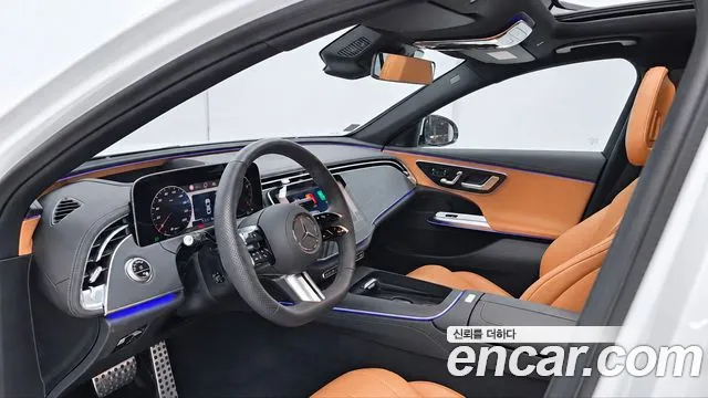 Mercedes-Benz E-Class — Фото автомобиля 12