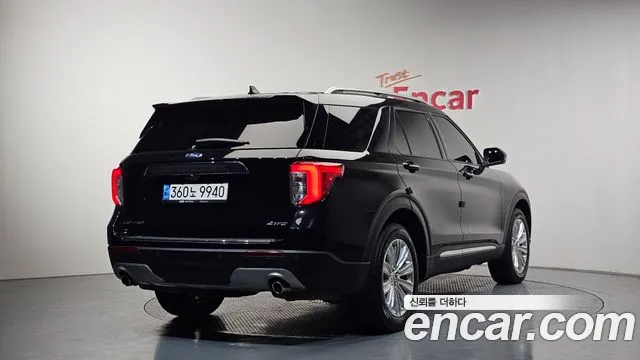 Ford Explorer Explorer 6 поколение — Фото автомобиля 2