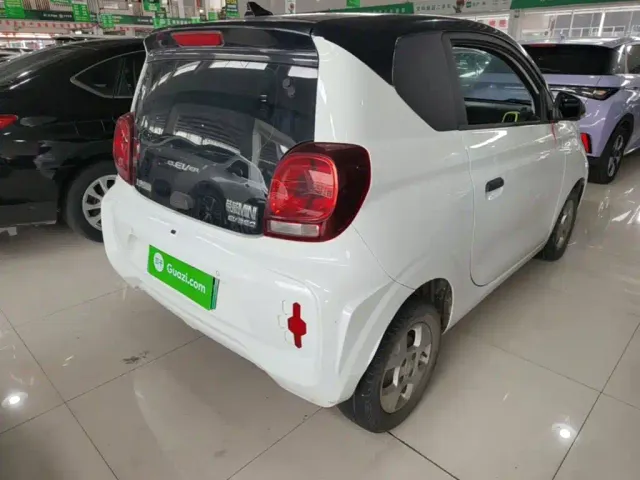 Roewe Clever — Фото автомобиля 6
