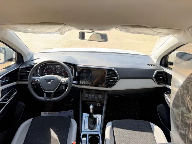 Jetta VS5 — Фото автомобиля 8