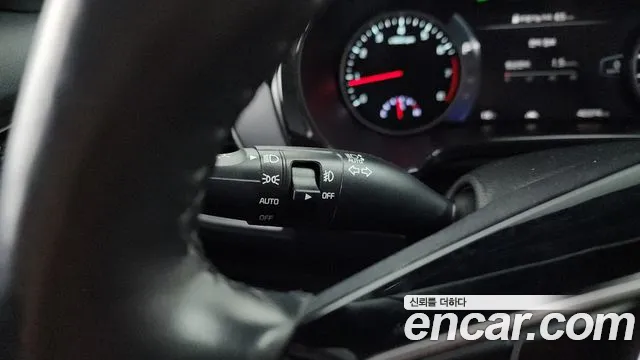 Kia Seltos Seltos Бензин 1.6 турбо 2WD — Фото автомобиля 30