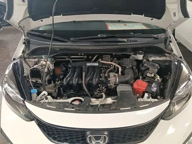 Honda Fit — Фото автомобиля 19
