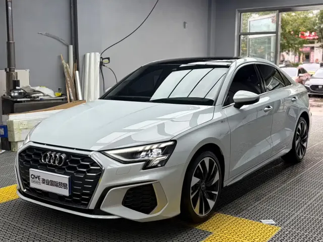 Фотография автомобиля — Audi A3