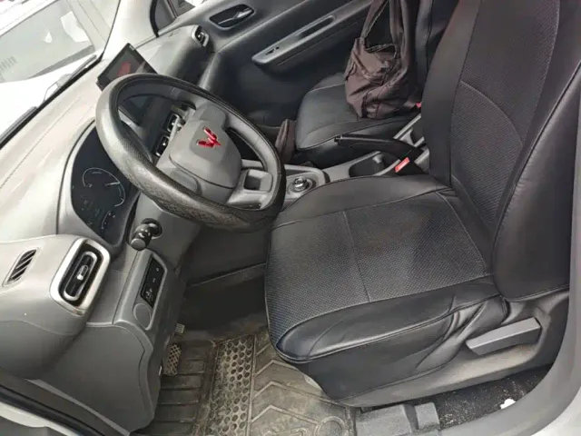 Wuling Hongguang — Фото автомобиля 14