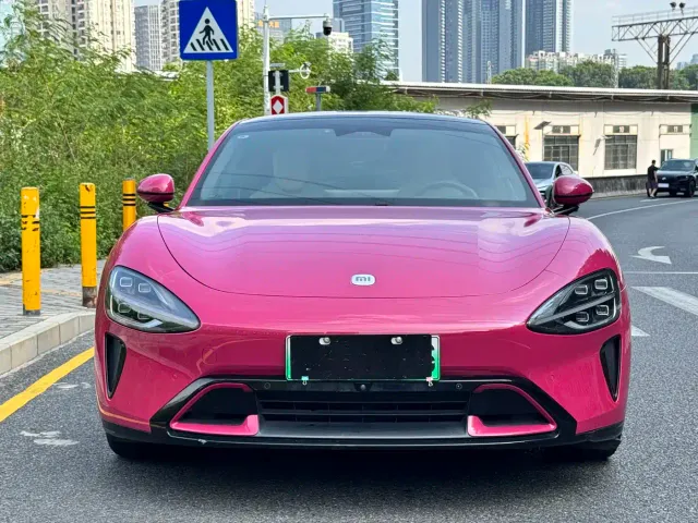 Xiaomi SU7 — Фото автомобиля 2