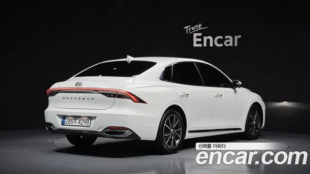 Hyundai Grandeur New — Фото автомобиля 2