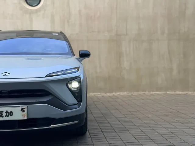 Nio ES6 — Фото автомобиля 4