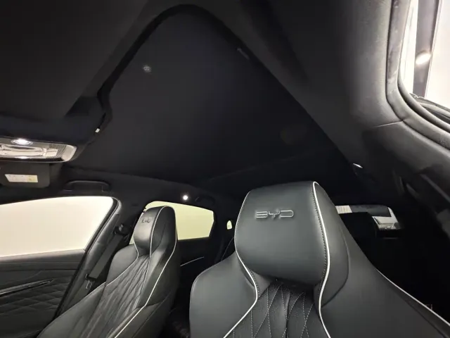 BYD Seal — Фото автомобиля 24