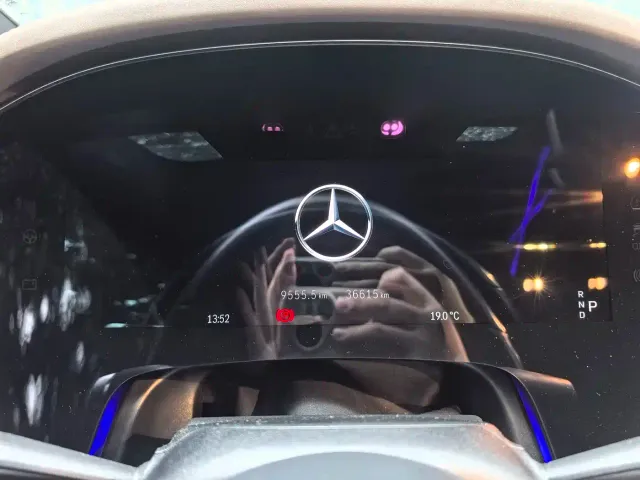 Mercedes-Benz EQS — Фото автомобиля 10