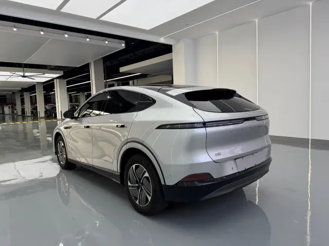Xpeng G6 — Фото автомобиля 13