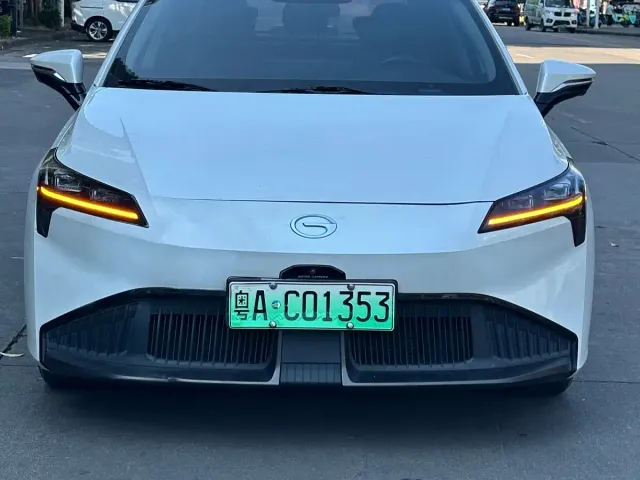 GAC Aion S Plus — Фото автомобиля 2