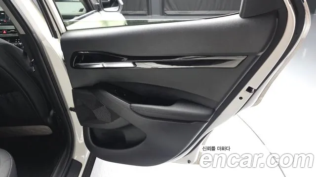 Kia Seltos Новый Seltos Бензин 2.0 2WD — Фото автомобиля 25