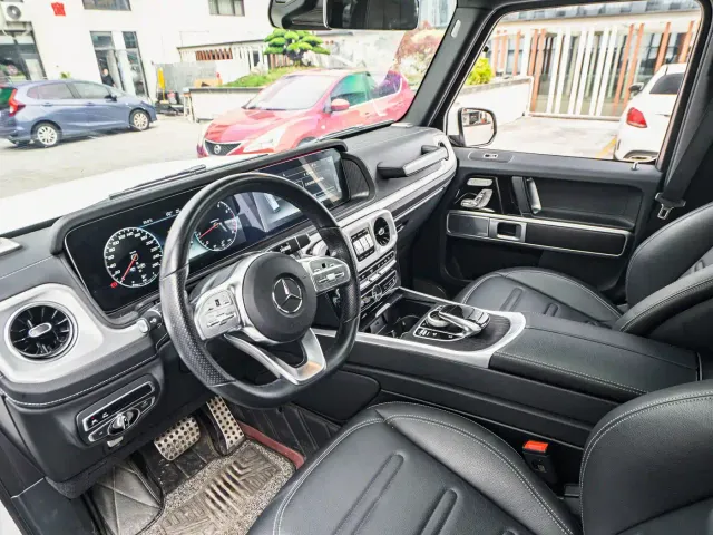 Mercedes-Benz G-Class — Фото автомобиля 8