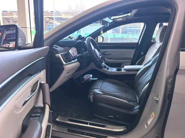 BYD Song PLUS — Фото автомобиля 4