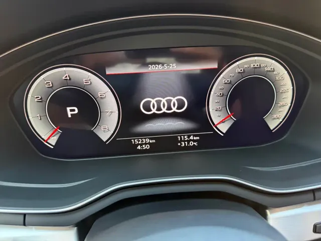 Audi A4L — Фото автомобиля 12