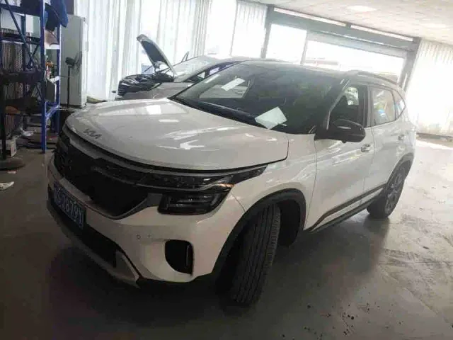 Фотография автомобиля — Kia Seltos