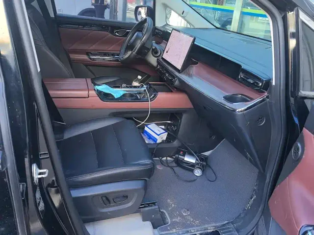 GAC Trumpchi E8 — Фото автомобиля 8